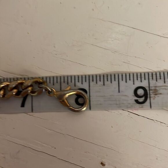 Vintage-6” chunky gold tone Figaro chain bracelet with large lobster claw clasp - Picture 9 of 11